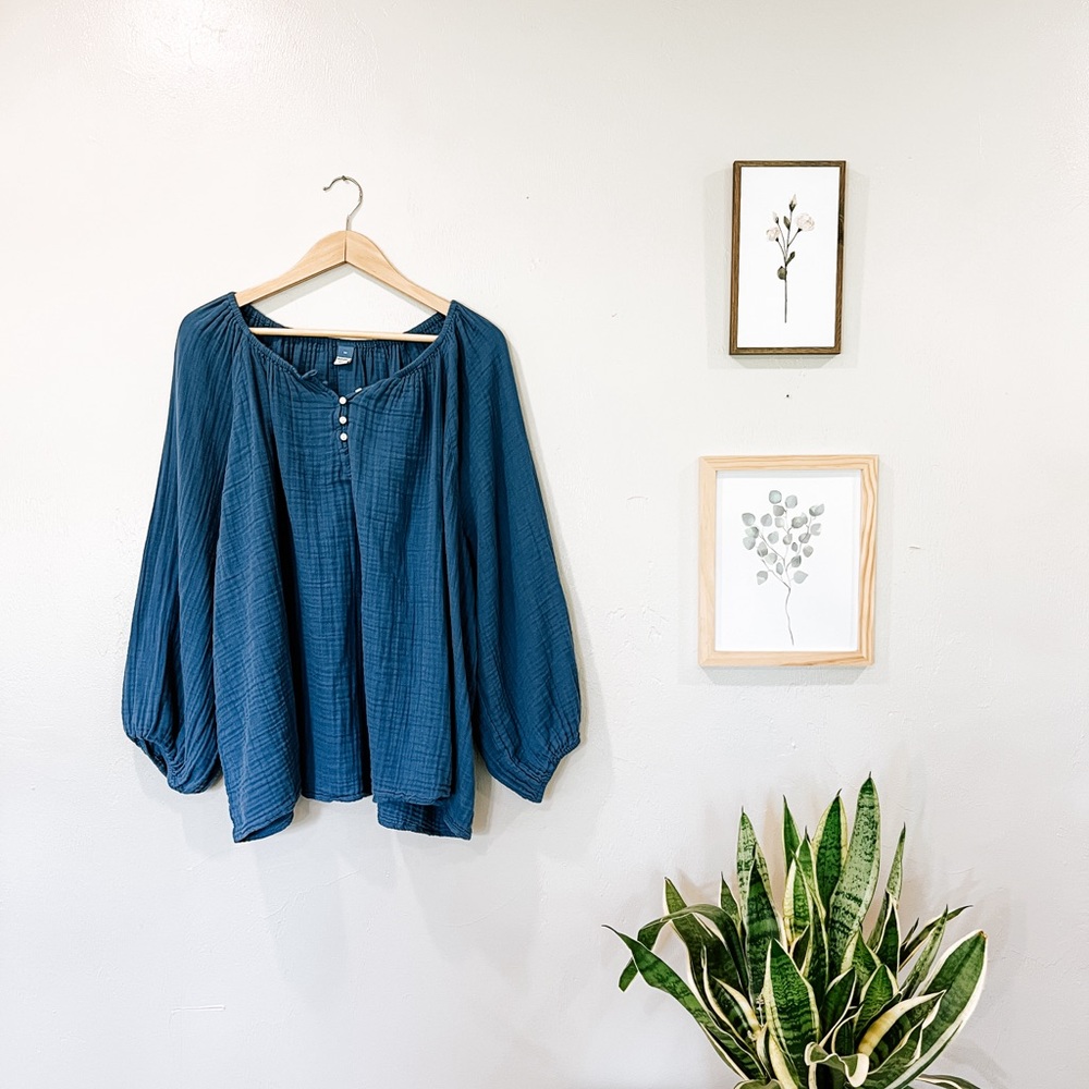 100% muslin cotton cobalt blue balloon sleeve top